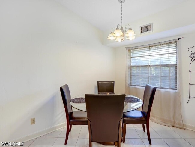 Building Photo - 4912 Tamiami Trl E