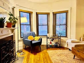 Building Photo - 49 St Germain St