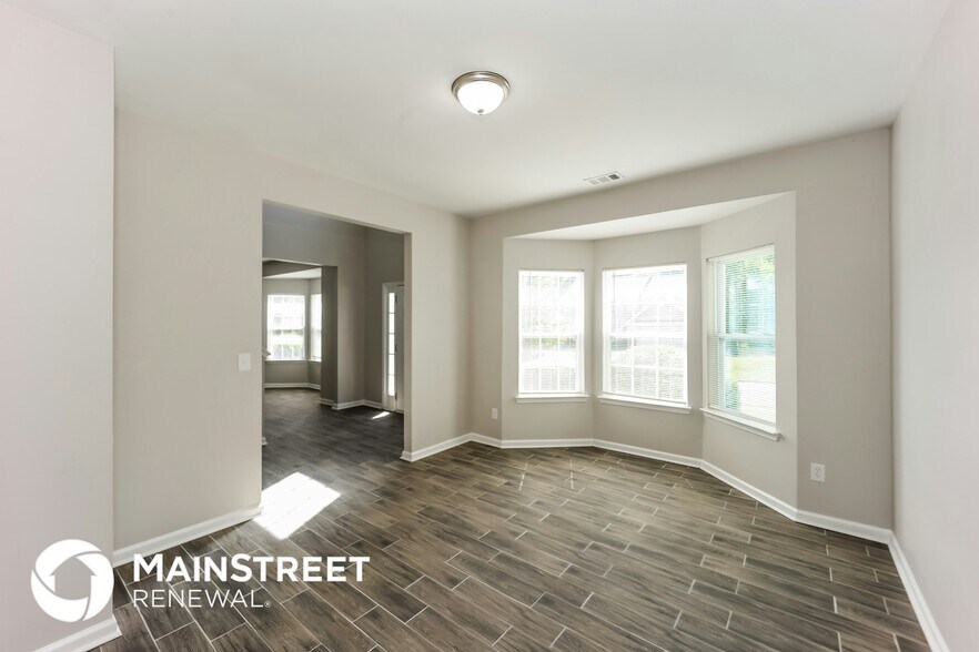 Building Photo - 6228 Polar Fox Ct