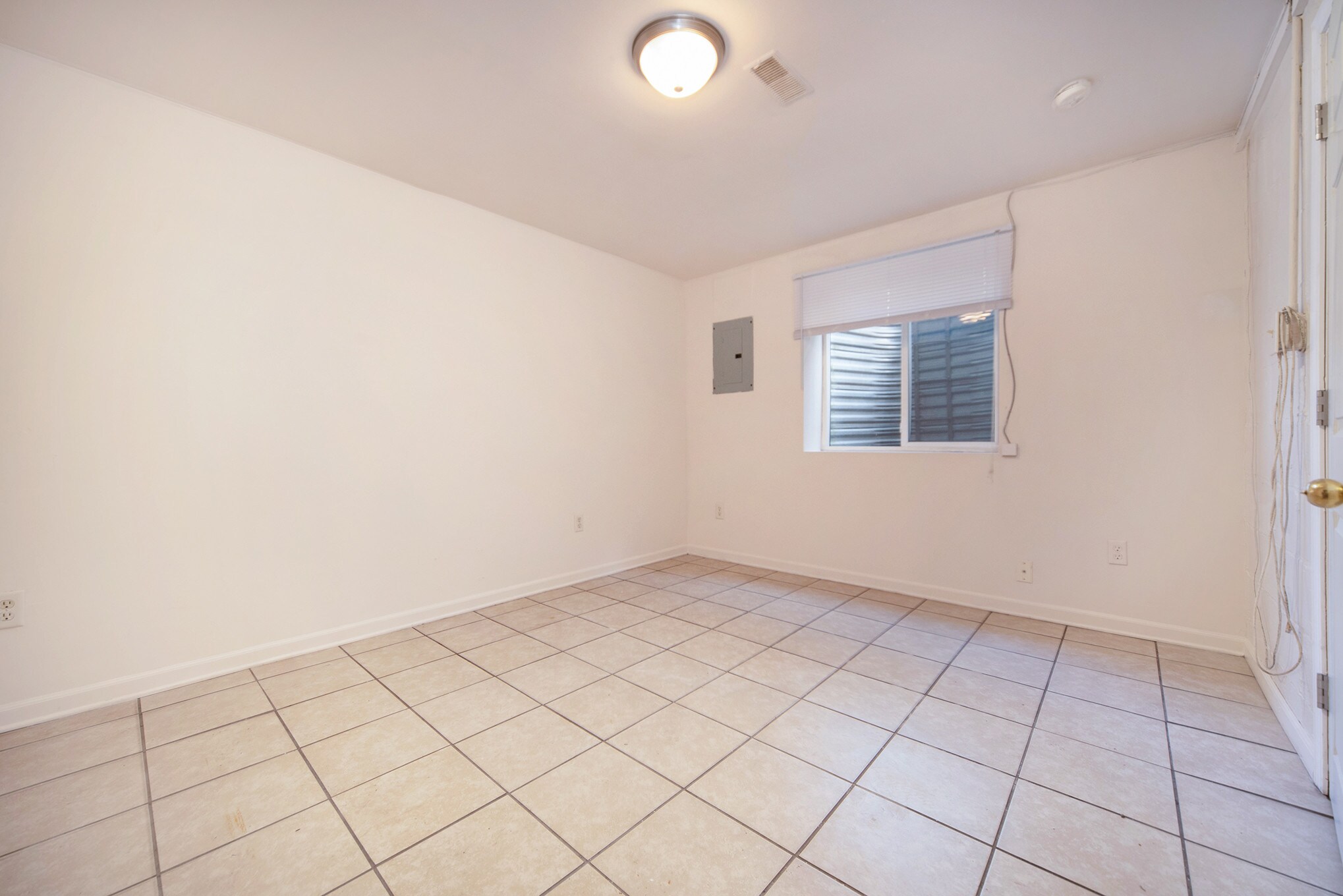 Lower bedroom - 1115 Lafayette Ave