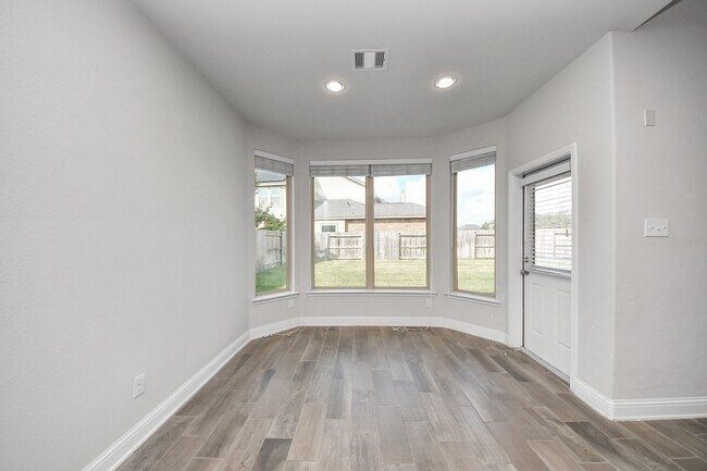 Building Photo - 29838 Norwood Canyon Ln