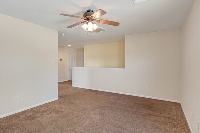 Building Photo - 16707 Lark Bunting Ln