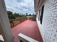 Building Photo - 3 bed, 1.5 bath - Seneca