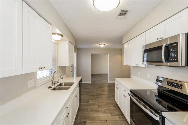 Building Photo - 827 San Juan Dr