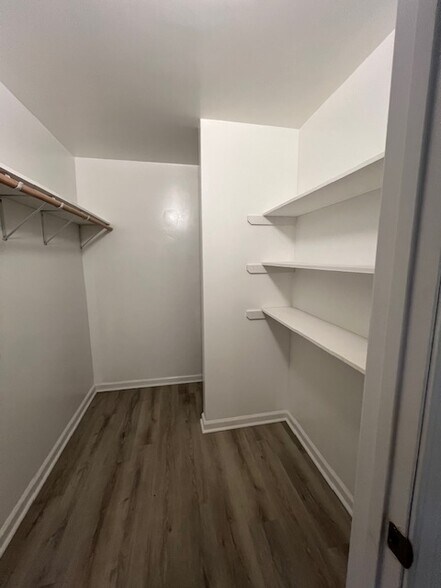 Building Photo - 3214 Starlight Dr