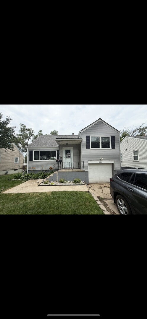 Building Photo - 3 Bedroom in Midtown!