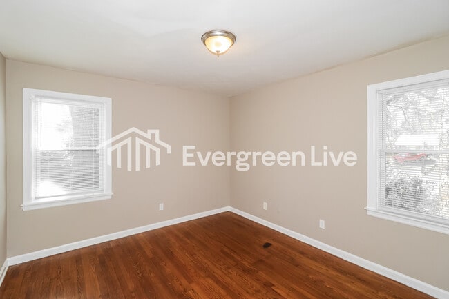 Building Photo - 4741 Scottsdale Ave