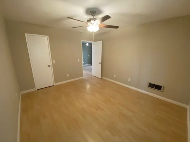 Building Photo - Cute 1 Bedroom Condo in the Heart of San Marcos Available Now!