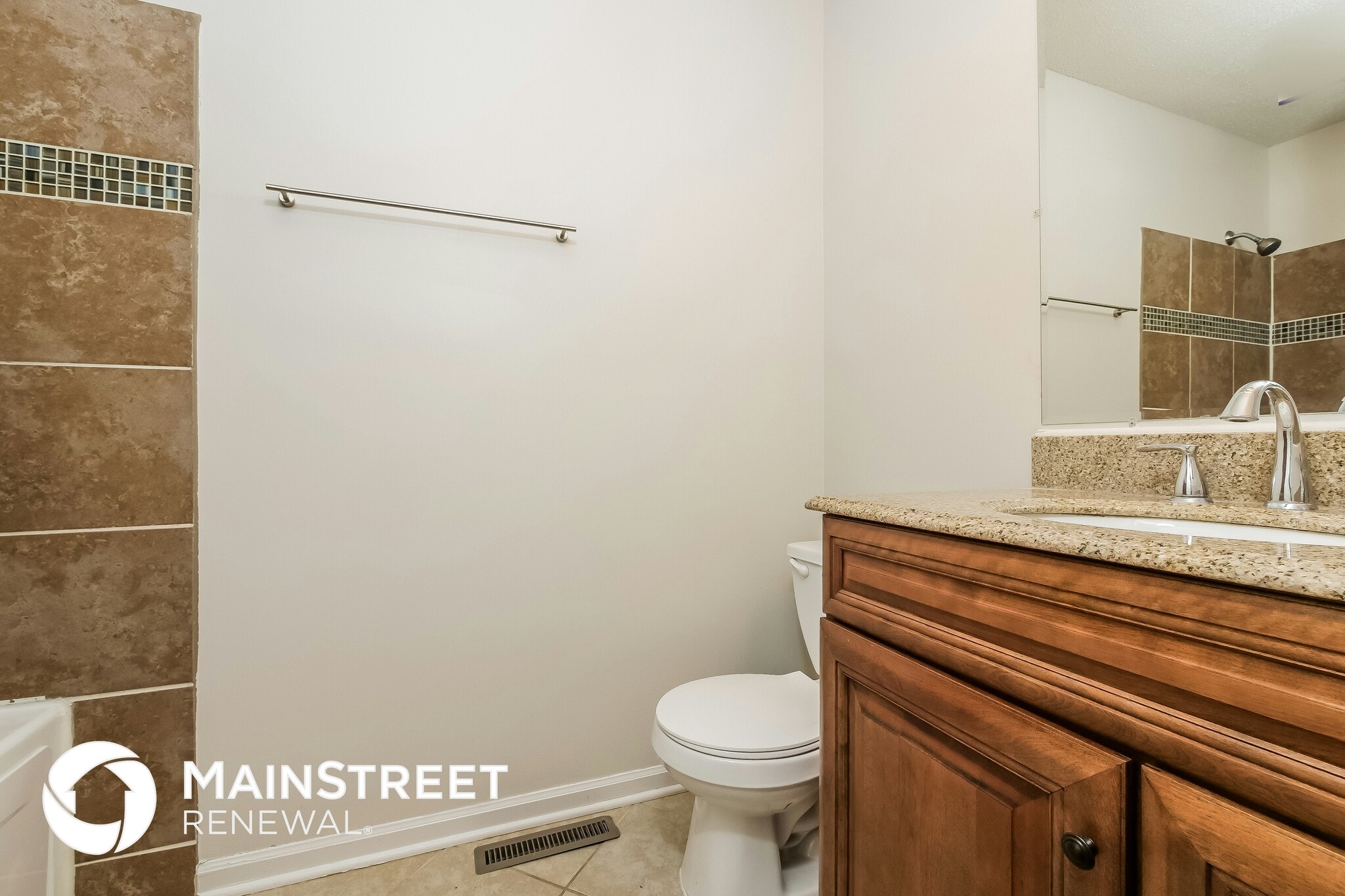 Building Photo - 10511 N Ditman Ave