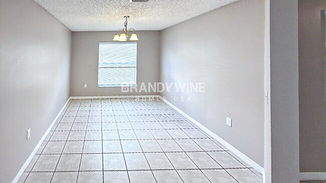 Building Photo - 1159 Vista Palma Way