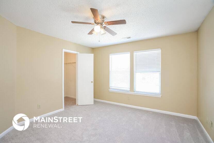 Building Photo - 4420 Courtfield Dr