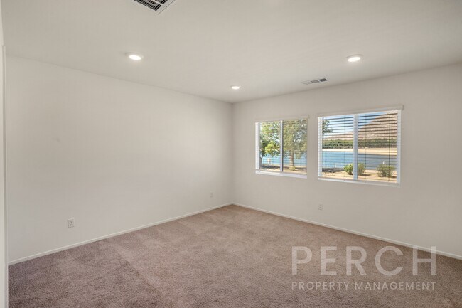 Building Photo - 30540 Altima Ct