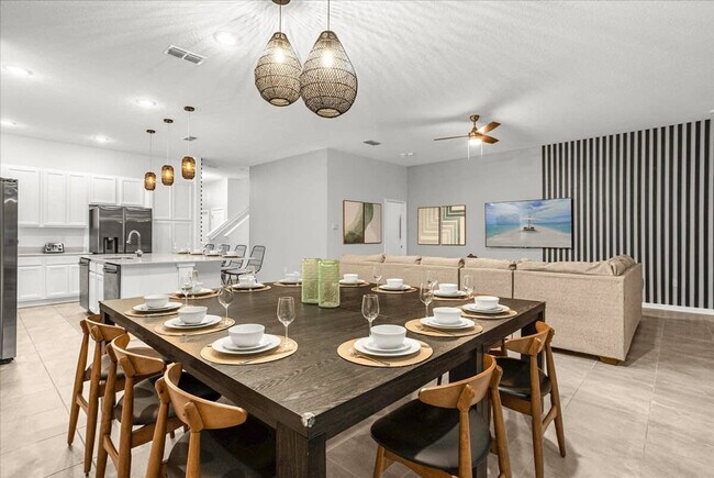 Building Photo - 262 Marcello Blvd