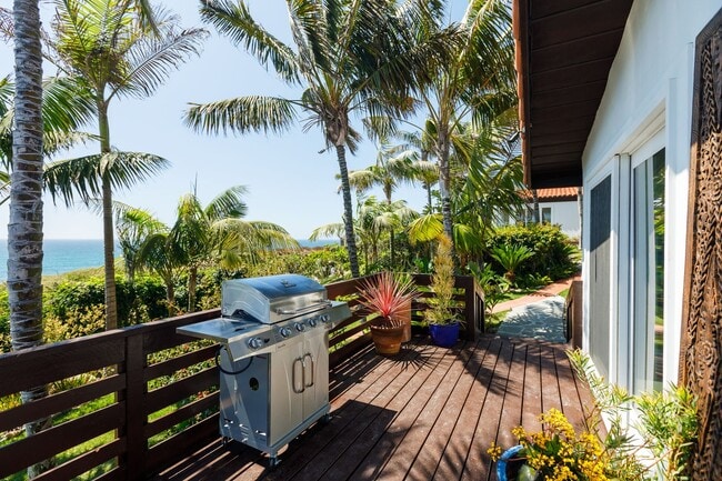 Building Photo - Historic Olde Del Mar Hacienda | Bluff-Front With Panoramic Views | Fully Furnished Monthly Stays