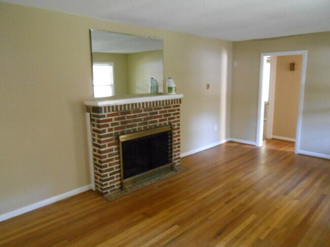 Building Photo - 102 Wheeler Dr