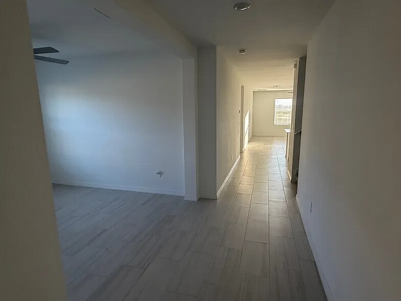 Building Photo - 2376 Lanier Rd