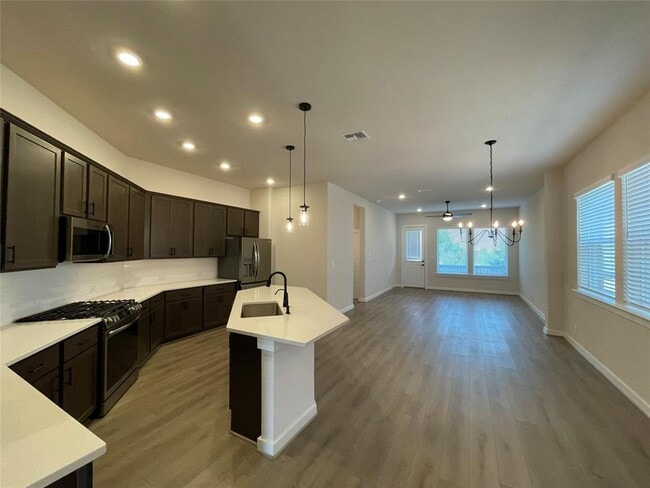 Building Photo - 128 Radnor Rd