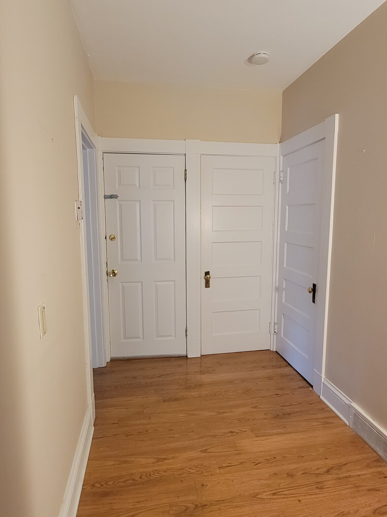 Hallway - 27 Walkley Rd