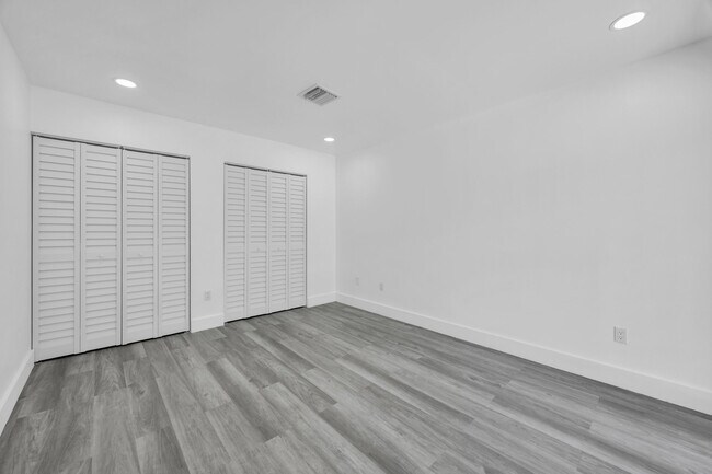 Building Photo - 8010 Ambach Way