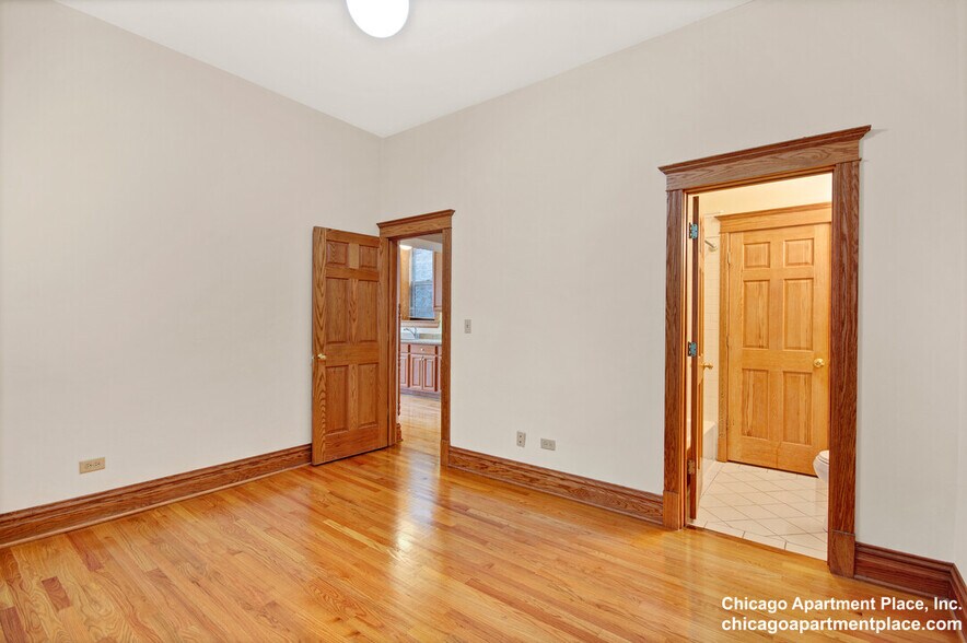 Building Photo - 1238 N Noble St