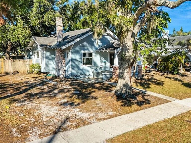 Building Photo - 7327 1st Ave N