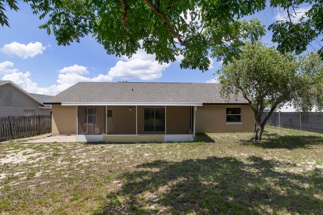 Building Photo - 149 Ronda Ct