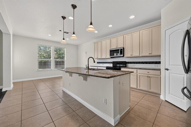 Building Photo - 16208 McAloon Way