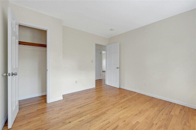 Building Photo - 126 Fisher Ave