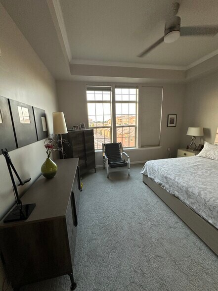 Building Photo - 7820 Inverness Blvd