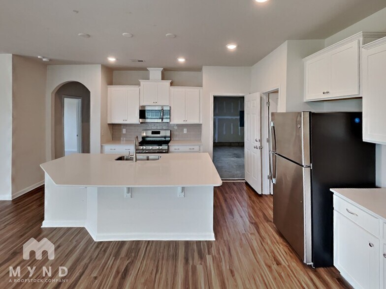 Building Photo - 118 Rooster Tail Ln