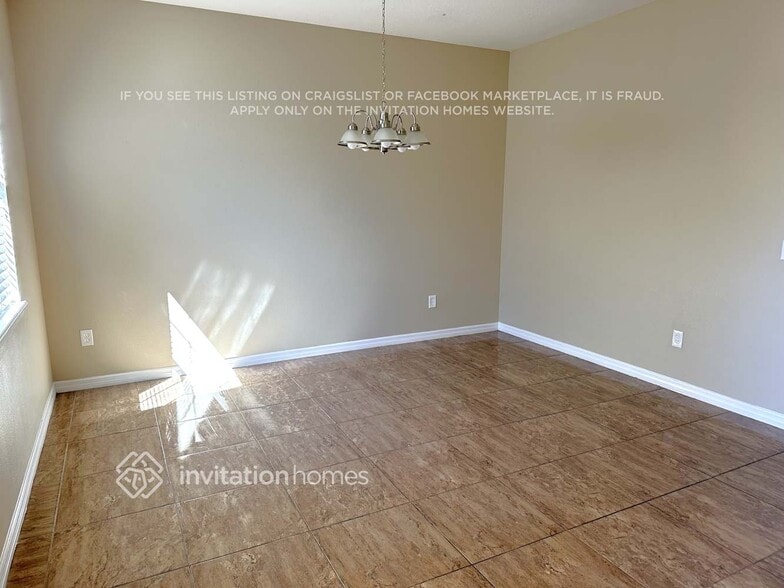 Building Photo - 1734 Bonita Bluff Ct