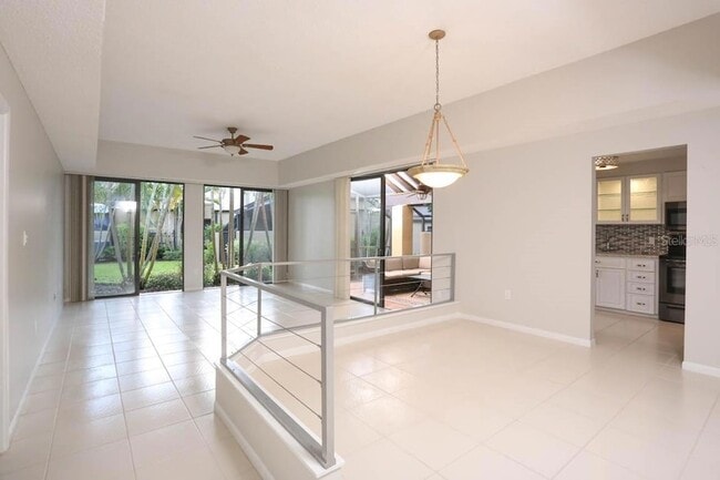 Building Photo - 5319 Myrtle Wood