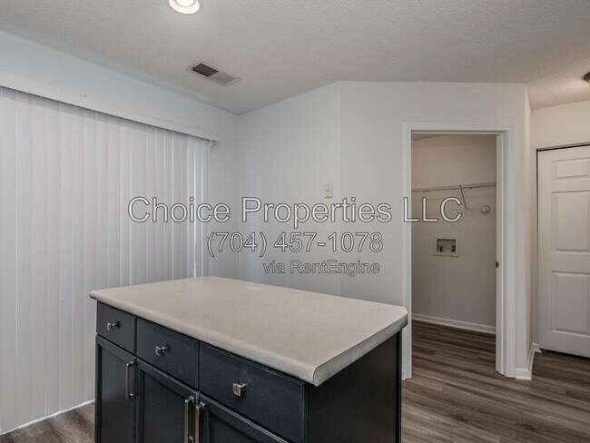 Building Photo - 12807 Spirit Bound Way