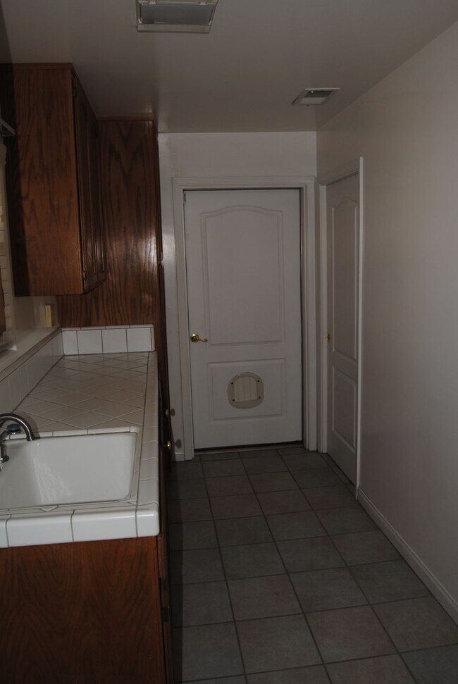 Building Photo - 114500 Maricopa Hwy