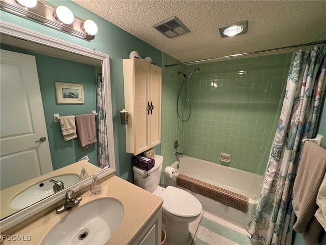Building Photo - 5455 Peppertree Dr