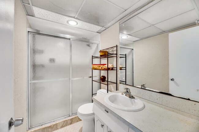 Building Photo - 133 N Pompano Beach Blvd