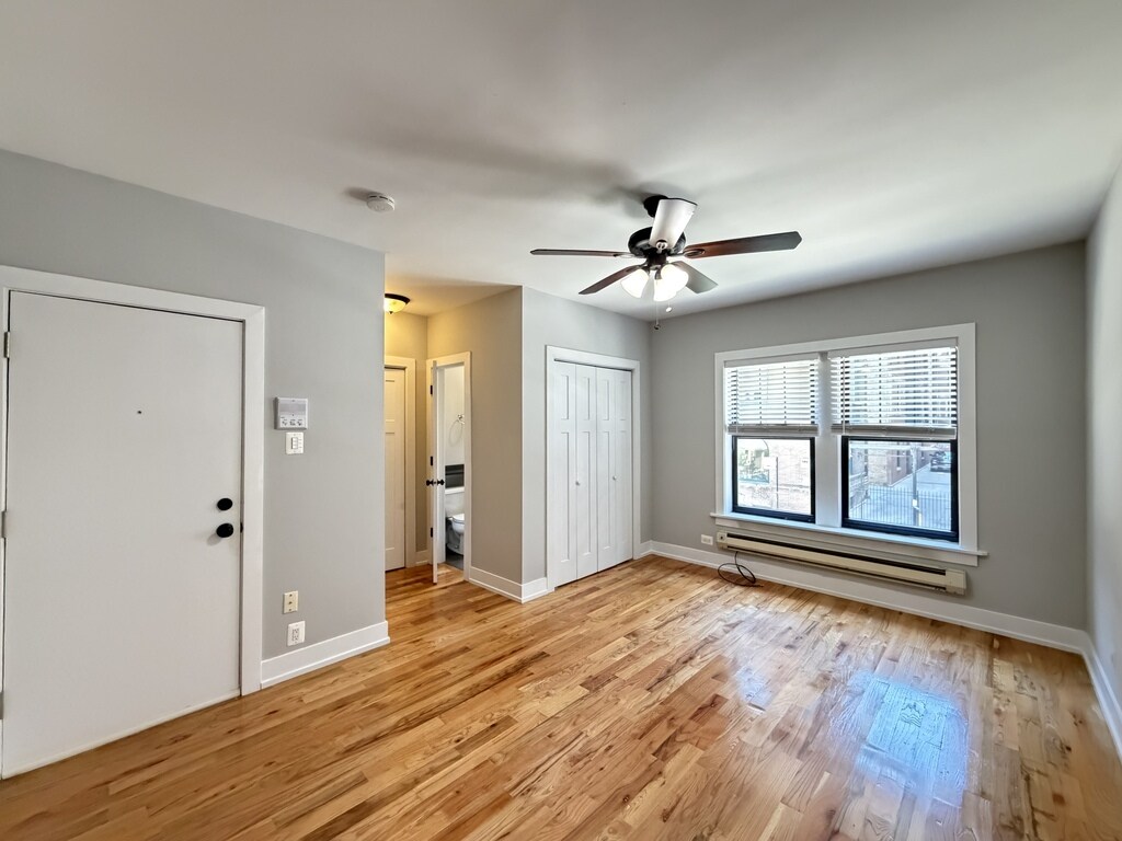 Building Photo - 2850 N Orchard St