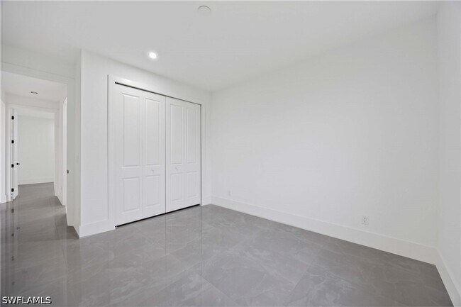 Building Photo - 2619 23rd St W