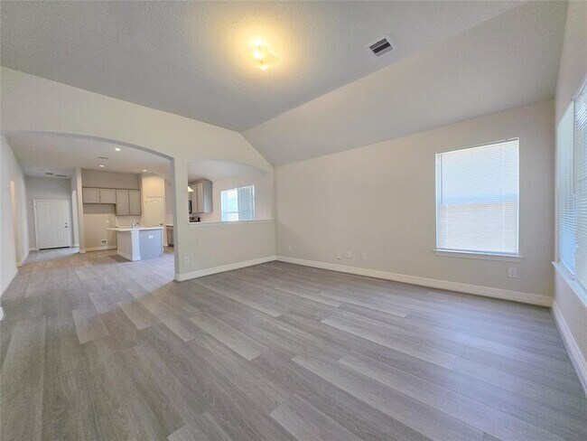 Building Photo - 3327 Avary River Ln