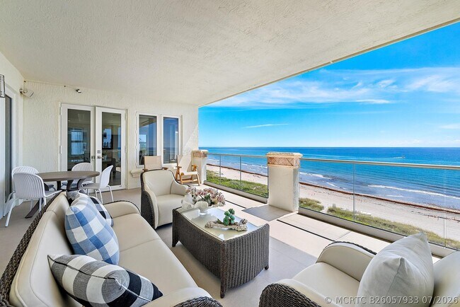 Building Photo - 2070 N Ocean Blvd