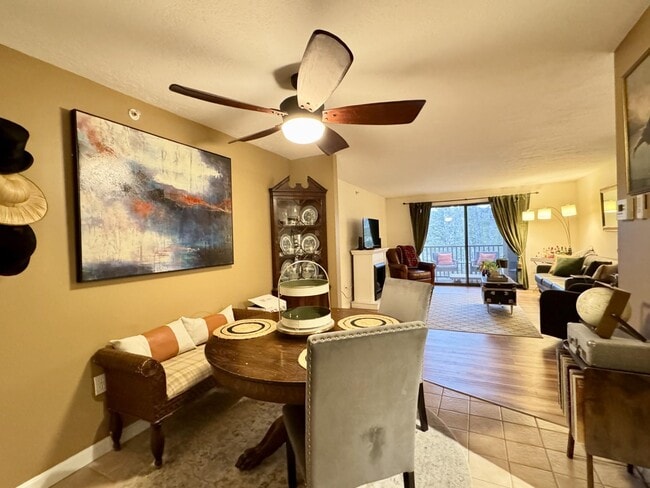 Building Photo - 19 Saco St