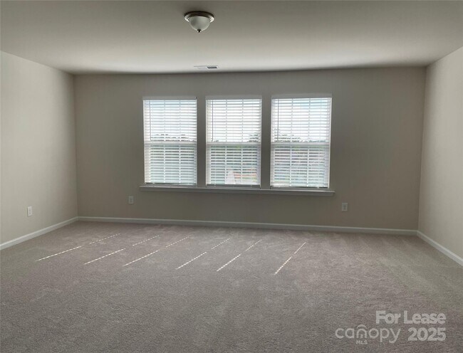 Building Photo - 17618 Snug Harbor Rd