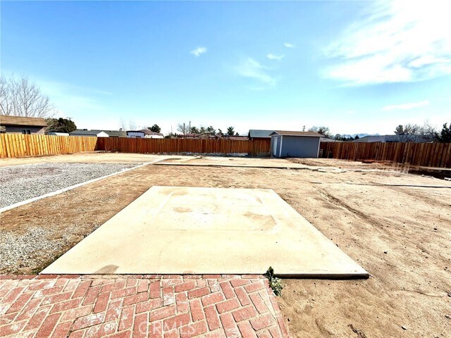 Building Photo - 7795 Oakwood Ave