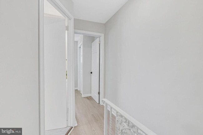 Building Photo - 2839 Winton St