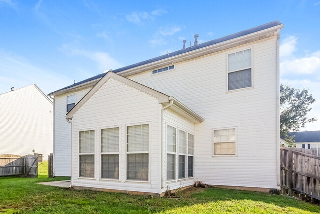 Building Photo - 5830 Dove Point Dr SW