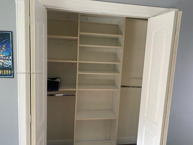 Building Photo - 9870 NW 10th Ct