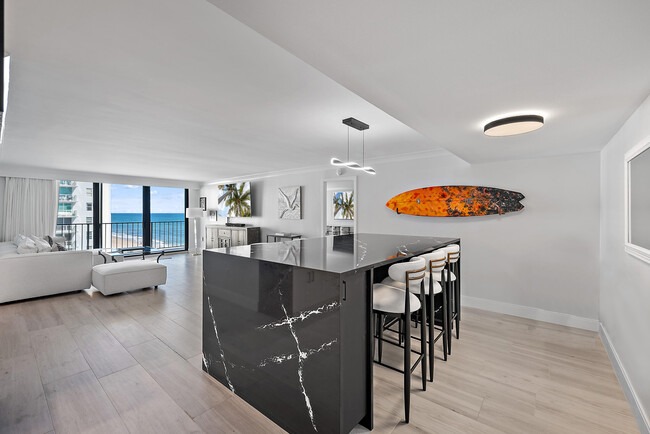 Building Photo - 3456 S Ocean Blvd