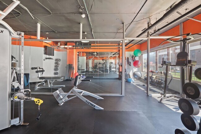 Building Photo - 500 Central Ave