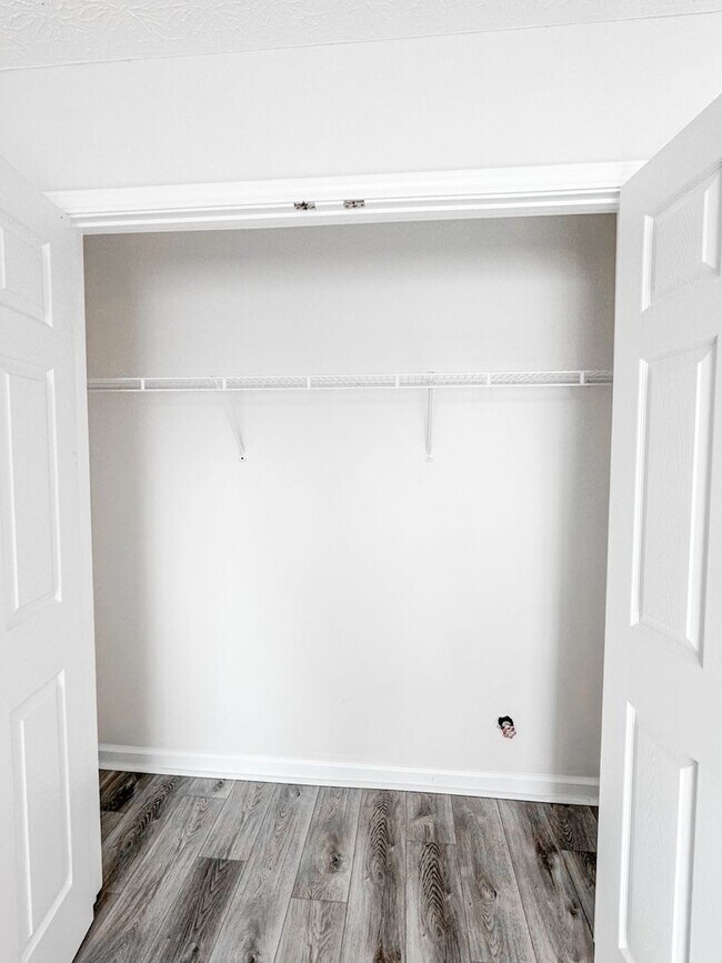 Building Photo - Ranch Style townhome in great Gainesville location