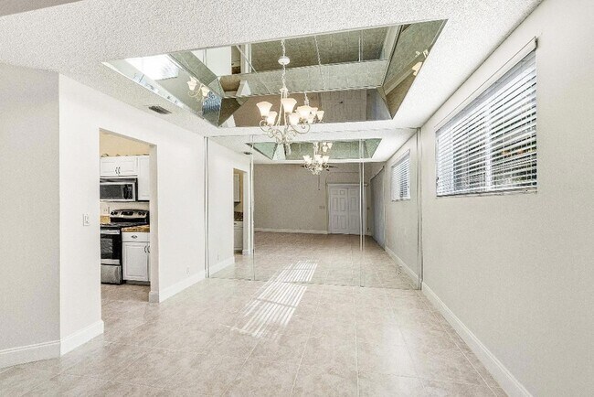 Building Photo - 9770 Nickels Blvd